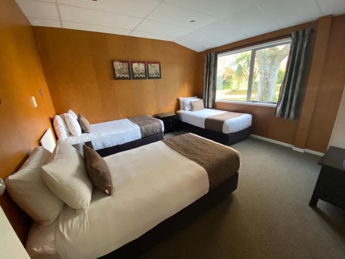Whanganui River Top 10 Holiday Park Ngoại thất bức ảnh